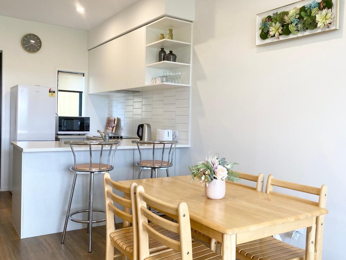 Апартаменты Stunning Townhouse - Walking To Botany Shopping Center Окленд Экстерьер фото