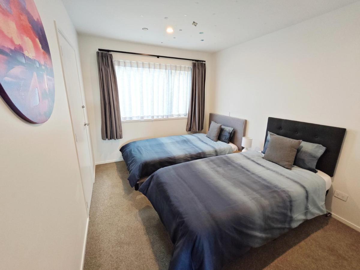 Апартаменты Stunning Townhouse - Walking To Botany Shopping Center Окленд Экстерьер фото